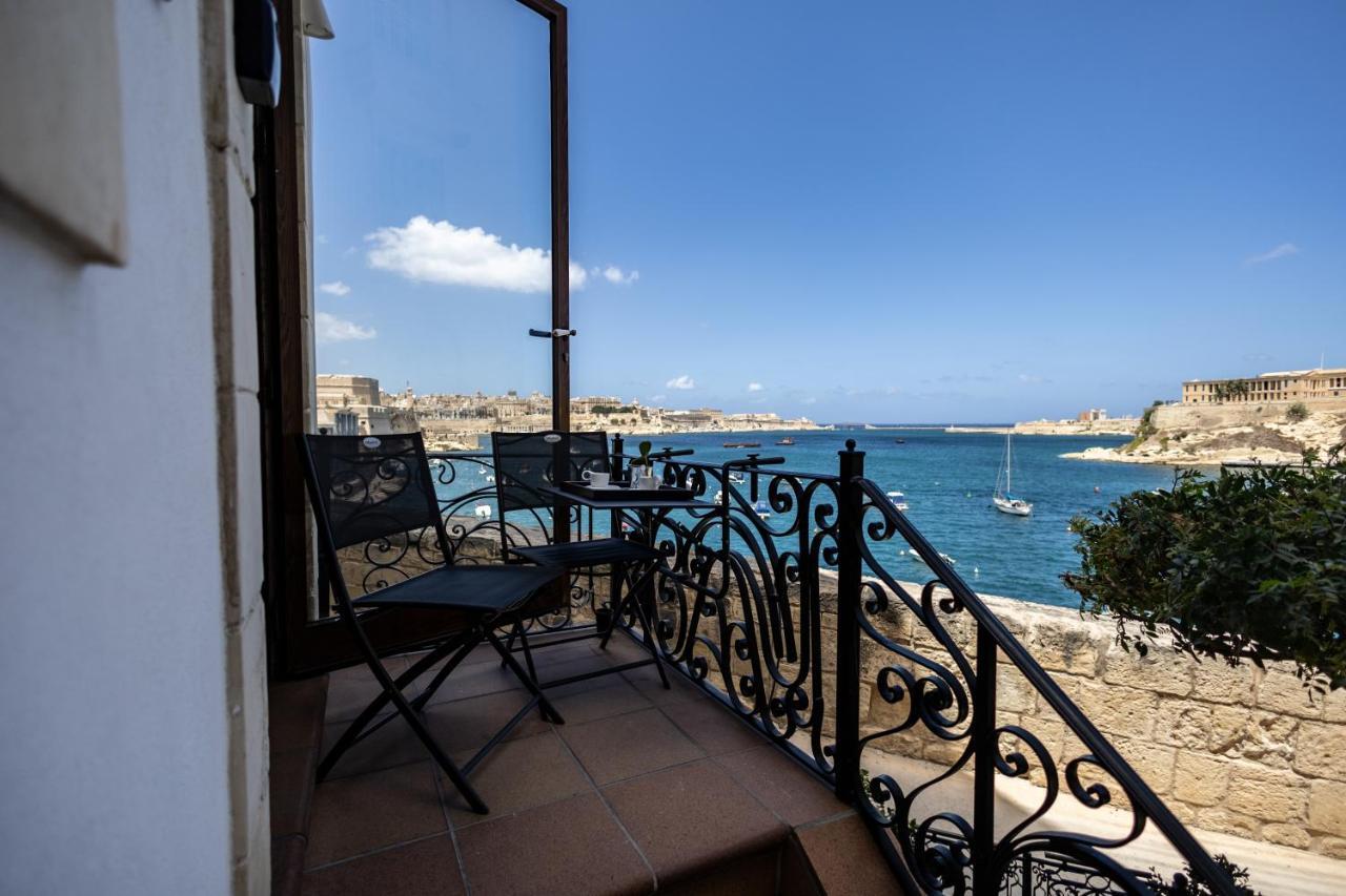 Blue Eye - Waterfront Home In A Scenic Location Vittoriosa Exterior foto